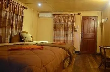 סיהאנוקוויל Rocky Ocean View Bungalows מלון
